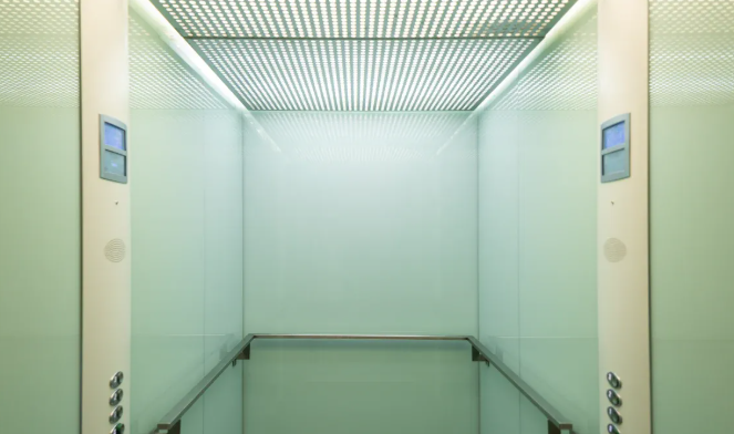 Quais são as dimensões padrão do elevador de carga e por que elas importam